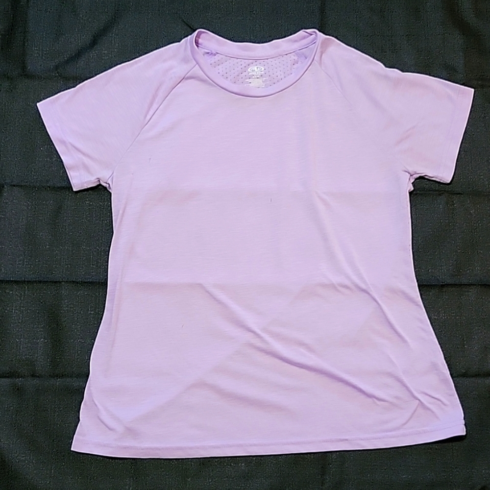 Athletic shirt